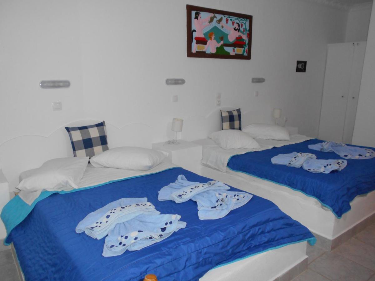 Studios Apartments Kapetanios Perissa  Bagian luar foto