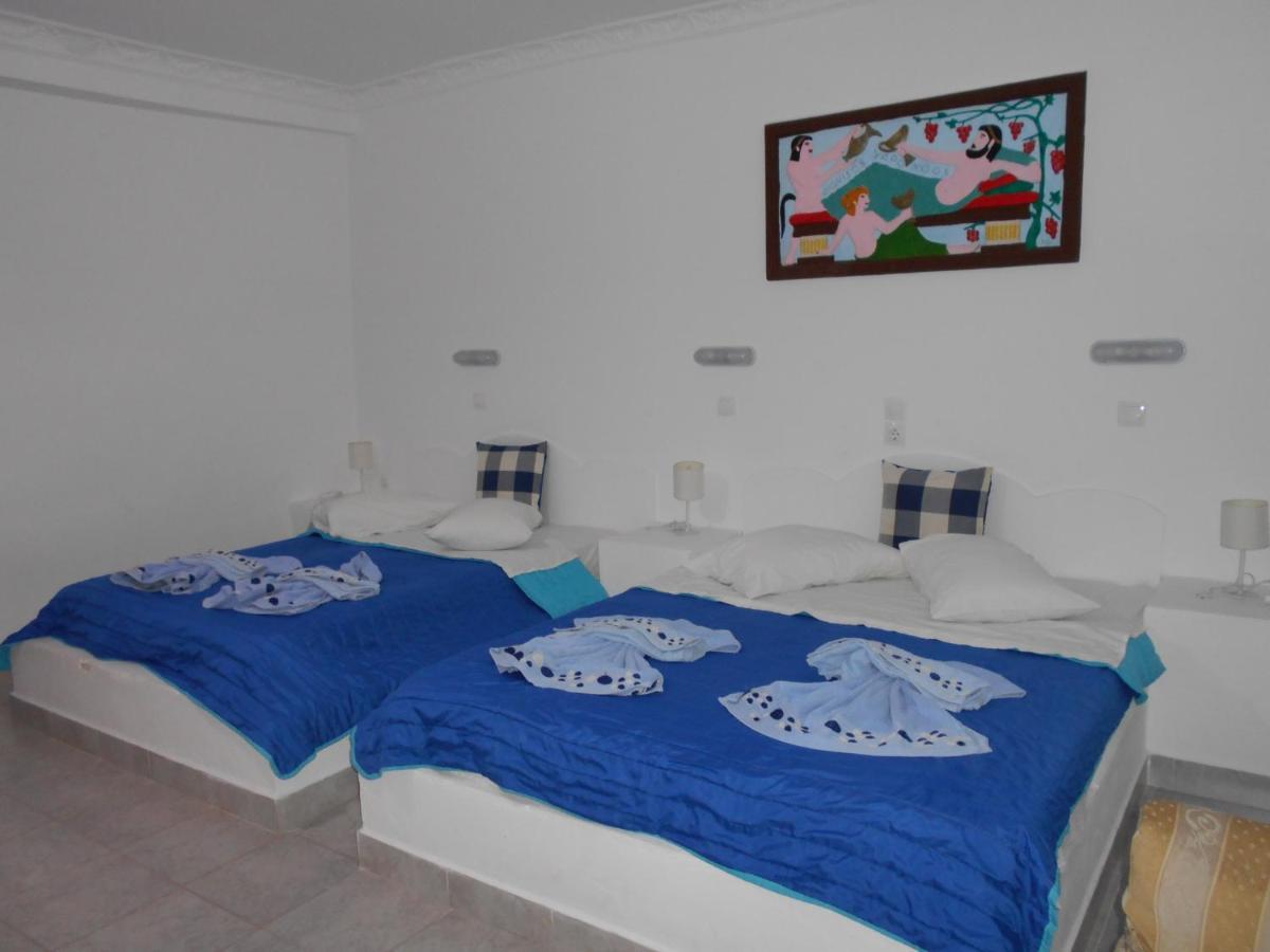 Studios Apartments Kapetanios Perissa  Bagian luar foto