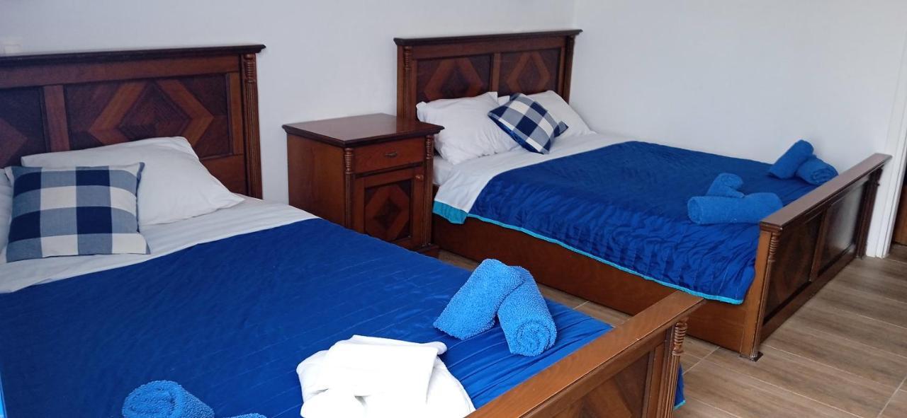 Studios Apartments Kapetanios Perissa  Bagian luar foto