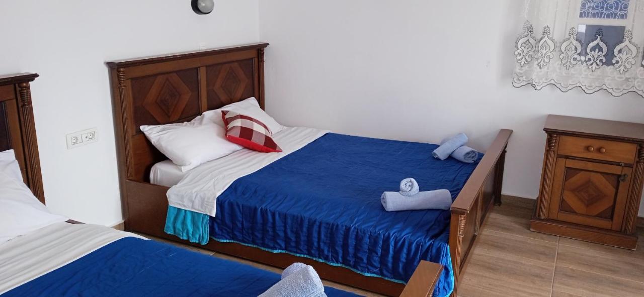 Studios Apartments Kapetanios Perissa  Bagian luar foto