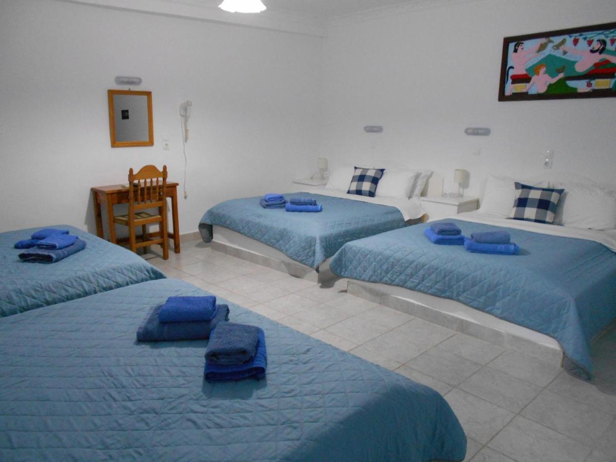 Studios Apartments Kapetanios Perissa  Bagian luar foto