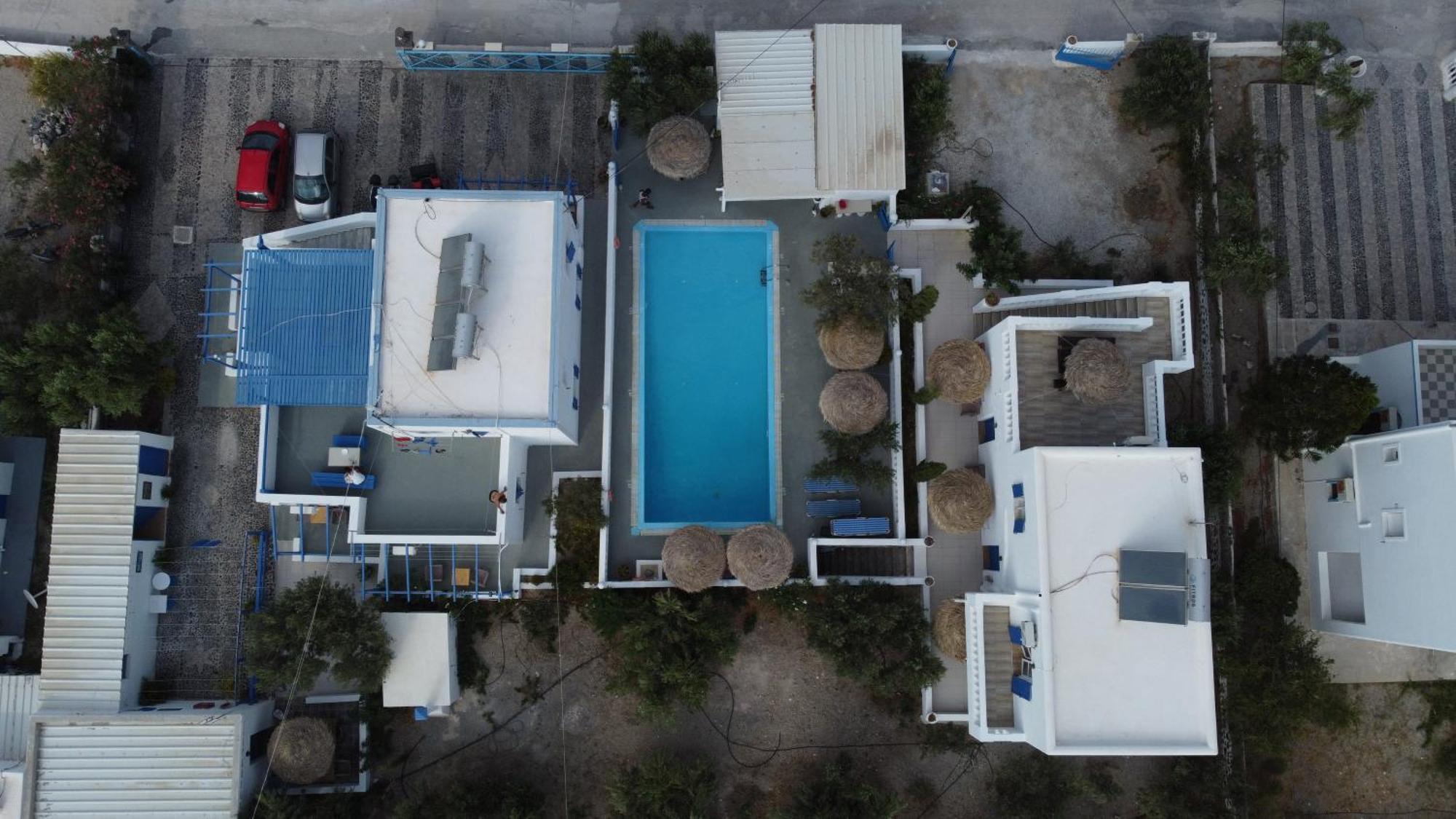 Studios Apartments Kapetanios Perissa  Bagian luar foto